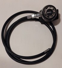 Erogatore Mares Abyss con frusta lunga 2 metri usato ottime condizioni