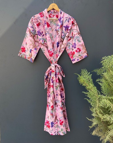 Abbigliamento donna fatto - , a