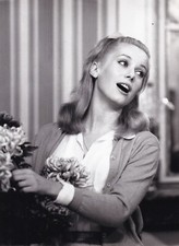 Catherine Deneuve LES