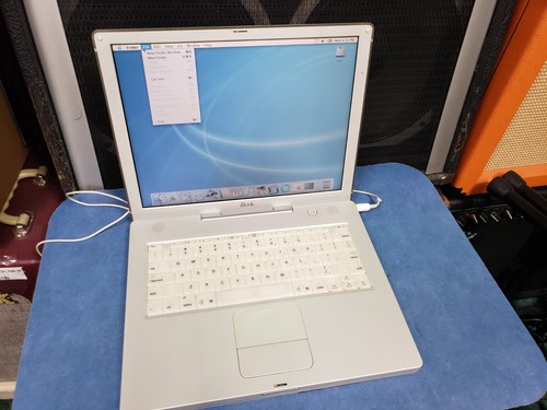 Apple mac ibook 700mhz - ibook, 14"