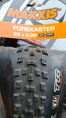 Pneumatico 20 maxxis - x, 2.20