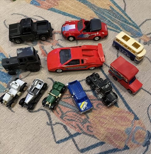 Lotto auto giocattolo - 11,