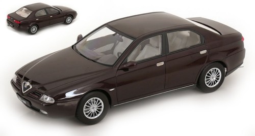 Modellino auto scala - 1:18, alfa