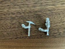 MORDHEIM Warhammer Fantasy BITS Uominibestia Beastmen Sciamano Centigor metallo