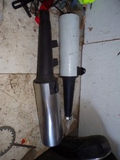 Pot d'échappements neufs