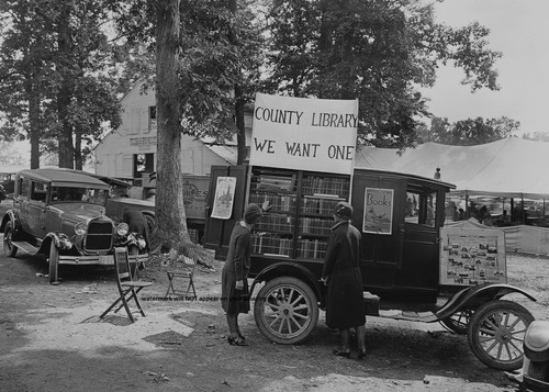 1928 mobile library foto - mobile,