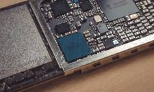 RIPARAZIONI SU SCHEDA MADRE IC