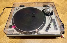 Technics SL-1200 MK2