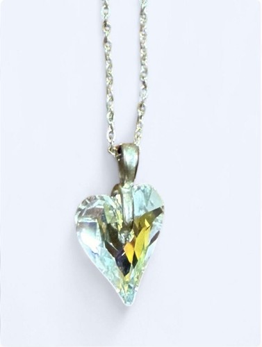 Collana con ciondolo - ,