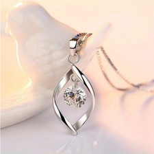 Collana da donna punto luce