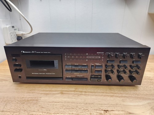 Nakamichi cassette deck - deck,