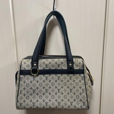 Louis Vuitton Josephine PM
