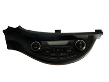 Clima controller Toyota Yaris 1.5 Hybrid 2011/2019 (75F206)