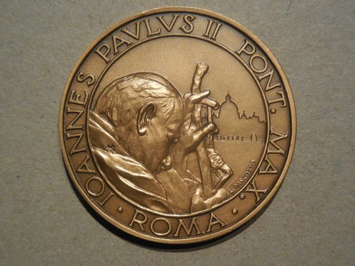 Vaticano medaglia papa