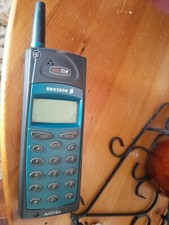 telefono cellulare ericsson