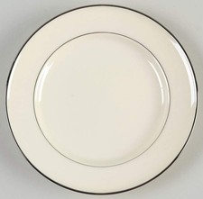 Mikasa Stanton Platinum Bread