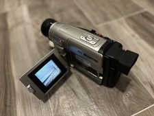 Panasonic NV-VZ1 Camcorder + Caricabatterie