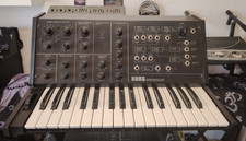 Vintage Analog Synthesizer