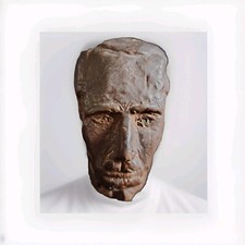 Jolie Tête En Terre Cuite