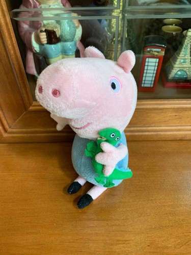 Peppa pig plush holiding - peppa,