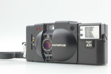 [Come nuovo con cinturino]