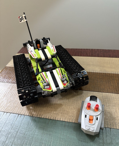 Lego technic 42065 - lego, tracked