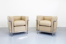 Lc2 Chair Le Corbusier Beige