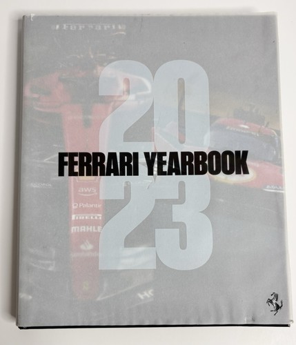 Ferrari owner yearbook 2023 - owner's,