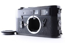 Leica M5 Black 3Lug Exc + 5