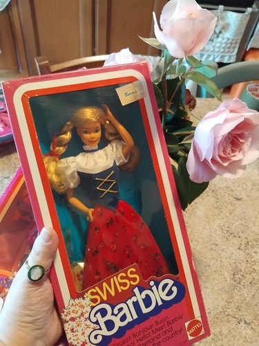 Barbie swiss 1983 - swiss,