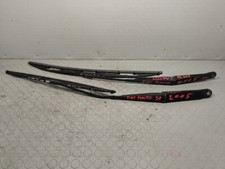 BRACCIO TERGICRISTALLI  ANT (COPPIA) Fiat Punto 3 serie 2005  AA1929