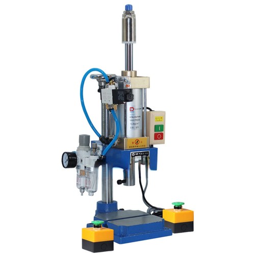 Pressa pneumatica pedale da - pressa, a