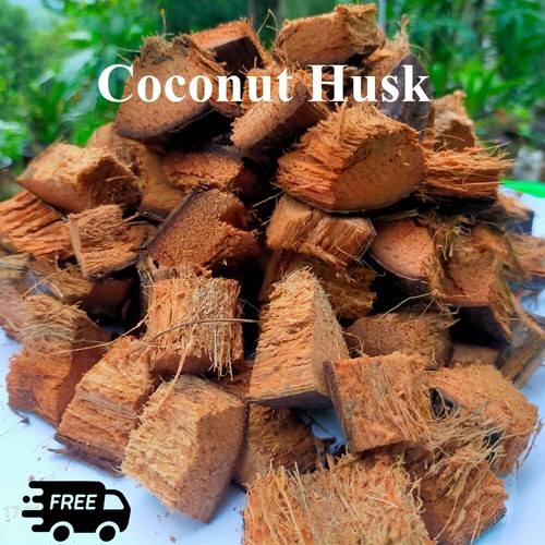 Coconut husk dry chips - husk, natural