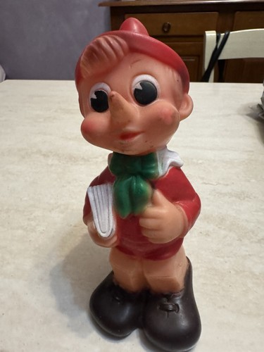 Pupazzo gomma pinocchio - in,