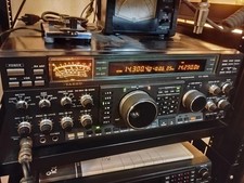 YAESU FT-1000D 200W HF