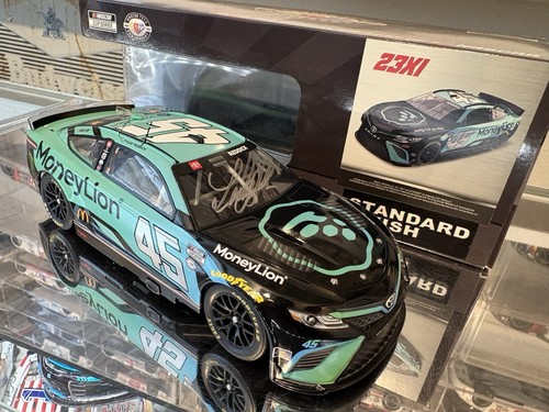 Autografo firmato 2023 - , tyler