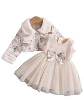 Set di vestiti e cappotto in