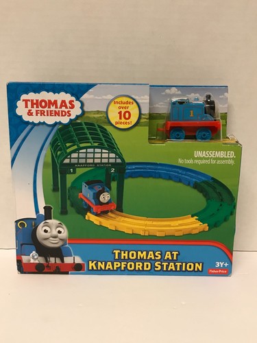 Thomas friends at knapford - &,