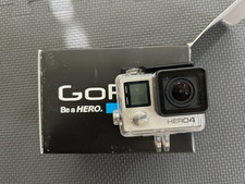 GoPro HERO4 Silver Bundle –