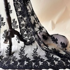 Abito Da Sposa Nero Con Ricamo