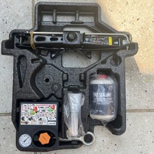 Kit attrezzi bordo + cric