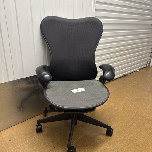 Sedia herman miller mirra - miller,