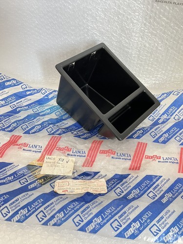 Vano portaoggetti radio lancia - radio,