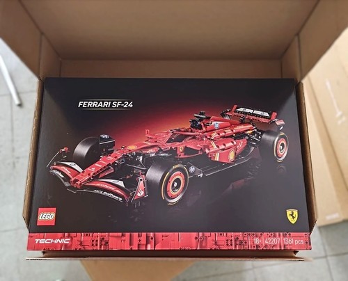 Ferrari 42207 moc - sf-24,