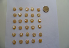 30 BOTTONI 2 FORI RESINA GIALLO + VERA MADREPERLA ECRU DIAMETRO 1,3 CM CAMICIA