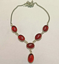 Collana con pietre preziose