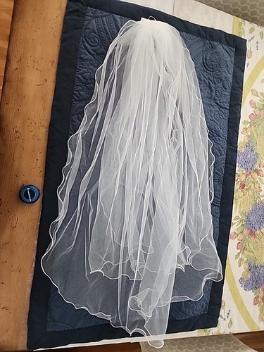 Velo sposa nuovo - nuovo, bordo