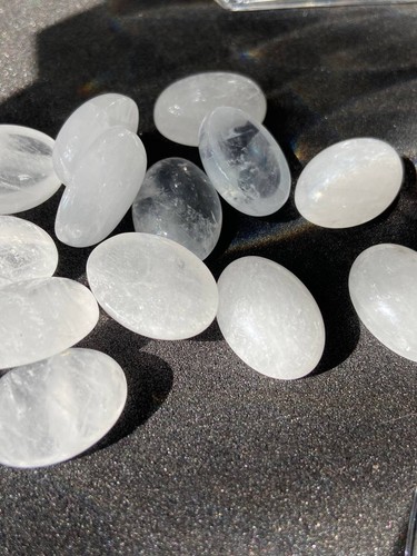 Cabochon quarzo ialino - in,