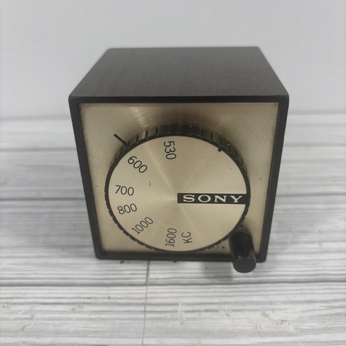 Radio tavolo cubo - da,