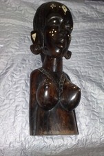 DONNA NERA    VECCHIA SCULTURA